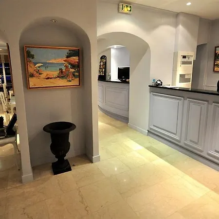 De Provence Hotell