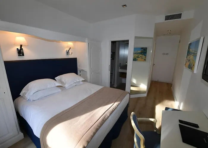 De Provence 3*