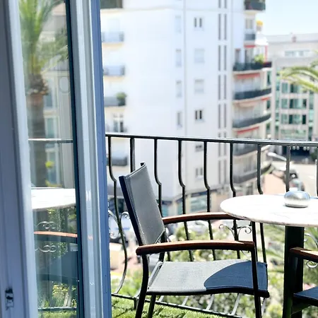 De Provence Hotel