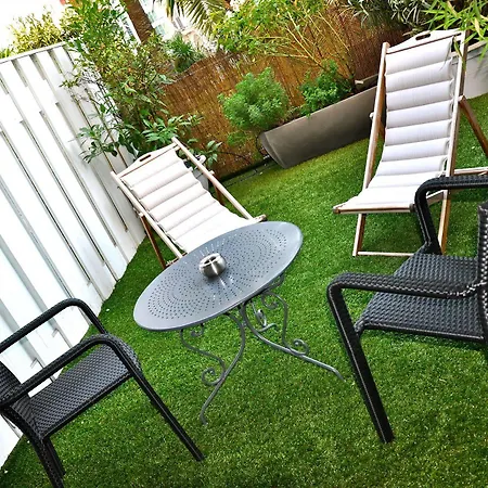 Hotel De Provence 3*