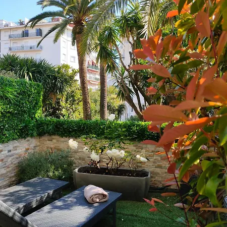 De Provence Hotel