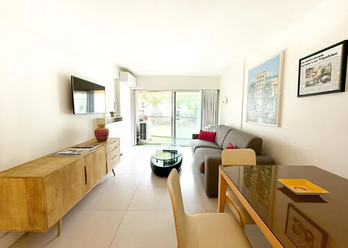 De Provence 3* Канны