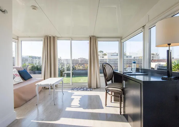 普罗旺斯酒店 3* 戛纳