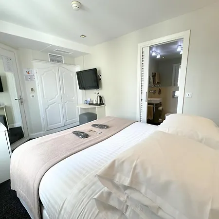 Otel De Provence Cannes