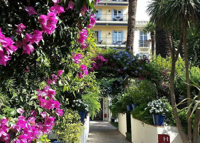 Otel De Provence