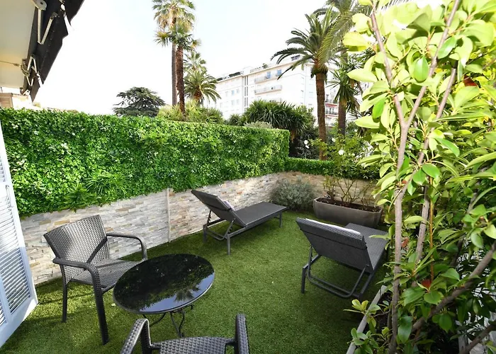 Otel De Provence