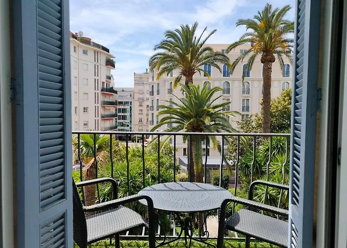 De Provence 3*