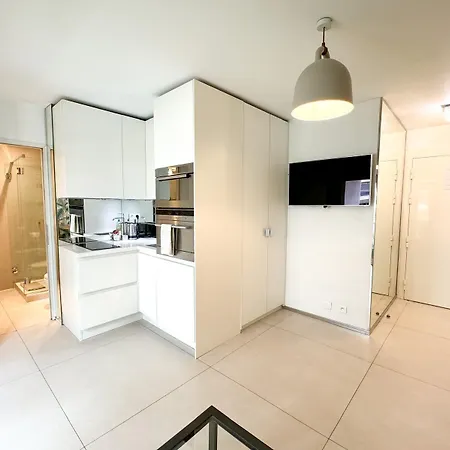 Отель De Provence Канны